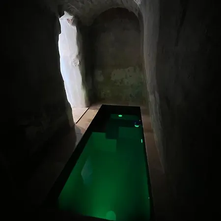 Dimora Grimaldi Bed & Breakfast 4*